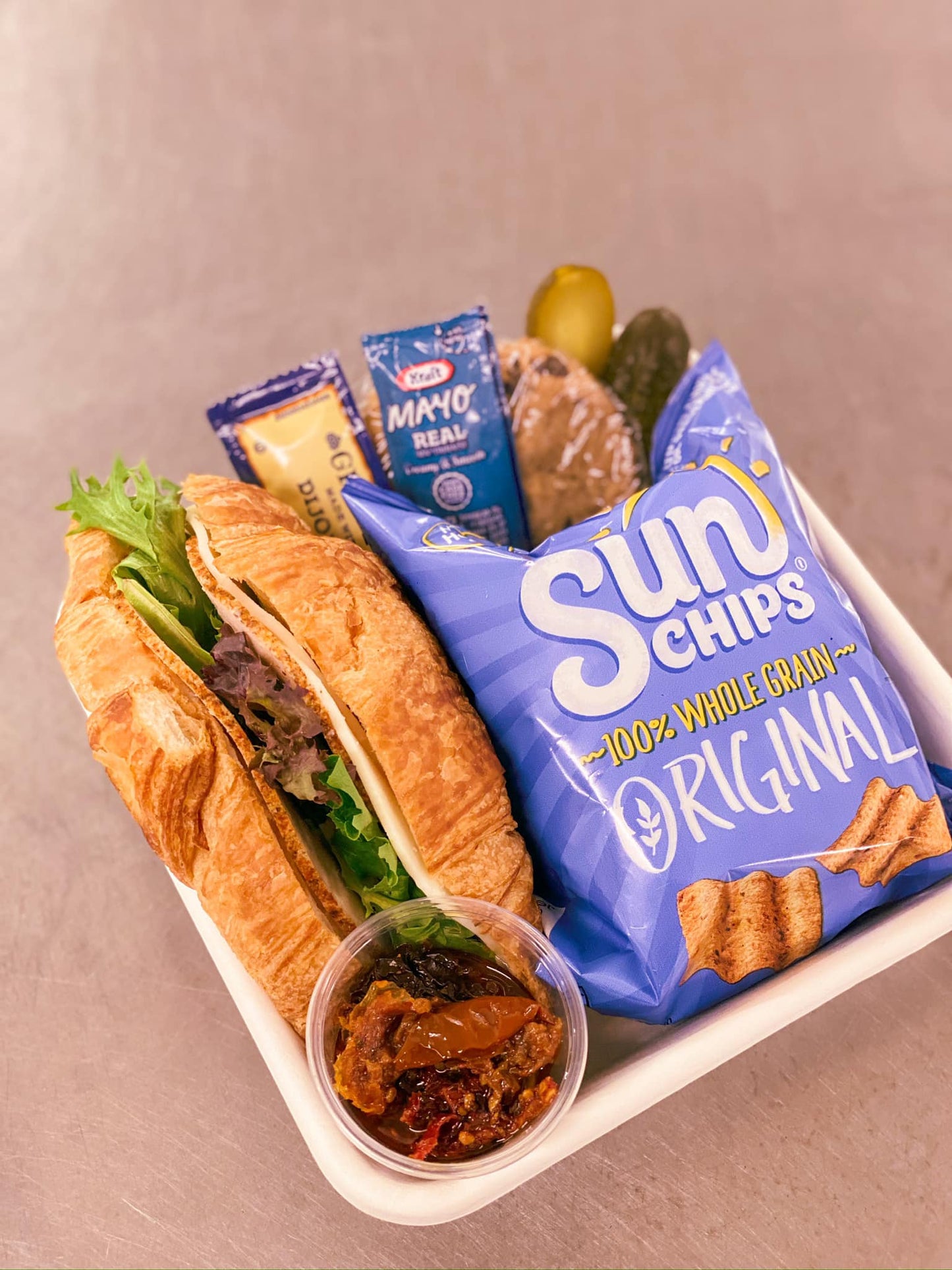 Classic Lunch Box